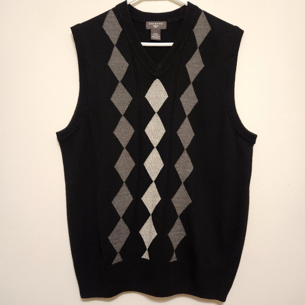 Dockers Black Argyle Vneck Sweater Vest
